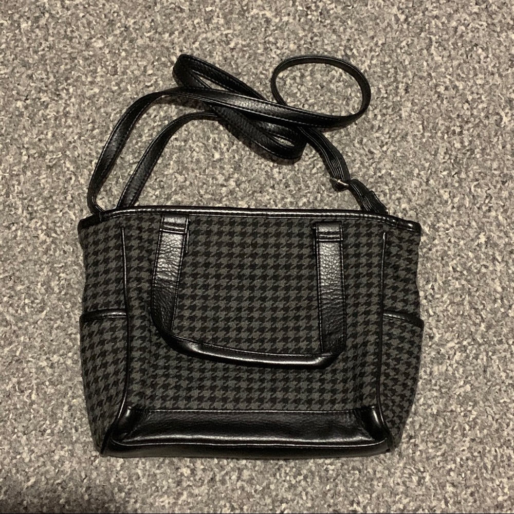 Thirty One Bags Mini Cindy Black Houndstooth Purse